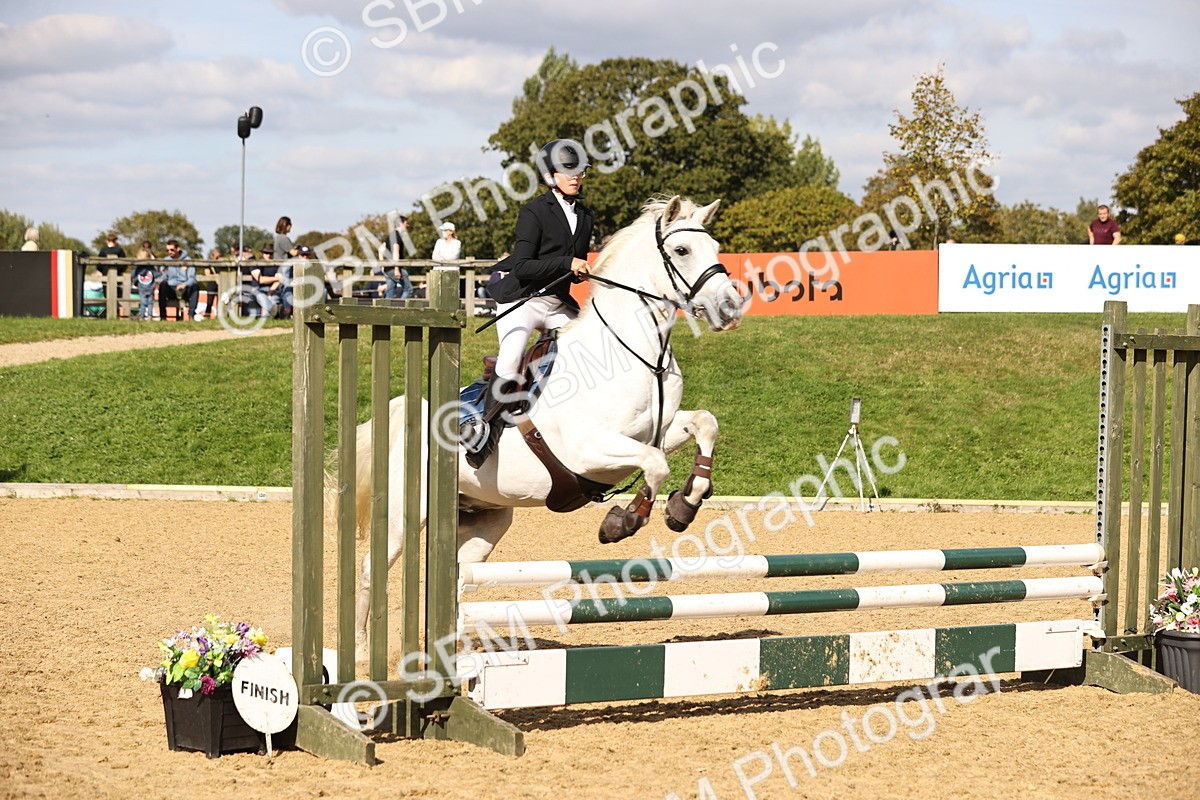 SBM_49077 - J9 - Junior Pony 70cm Championship