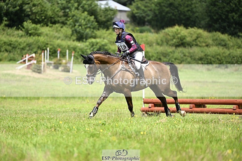 240630-140455-01786 - 819-Megan_Tucker-Watchover_Zebedee