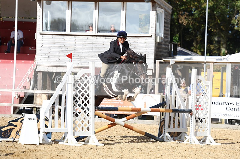 3E7A5452 - Class 10: 90cm open