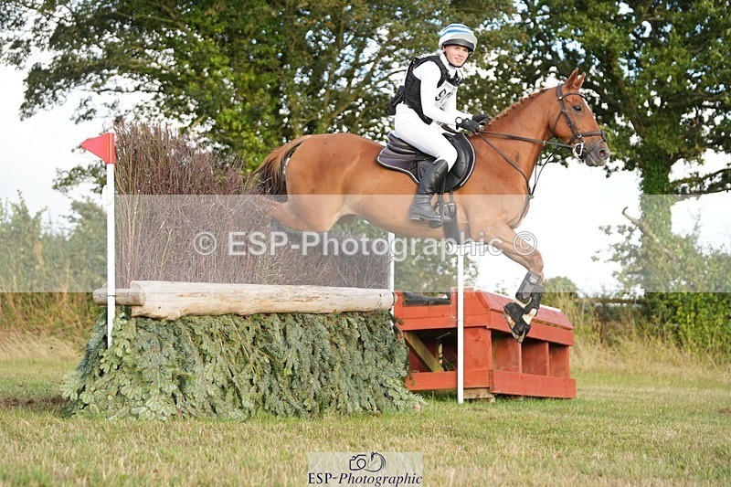 250831-183640-00227 - S-909-Zoe.Trembath