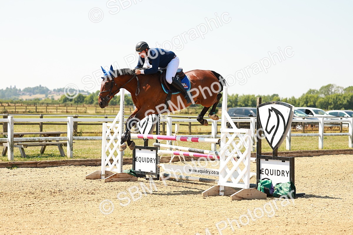 SBM_001420 - Class 4 - Senior Newcomers - 1.10m