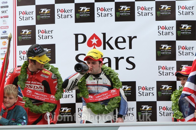 TT148720 - Senior TT Podium