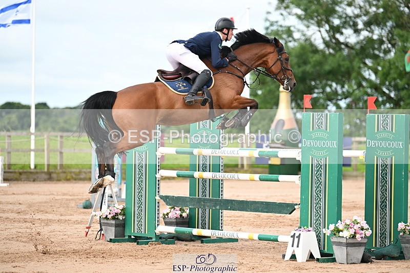 240721A-085143-16688 - Cls 20, 1 Star Gold Tour 1.35m