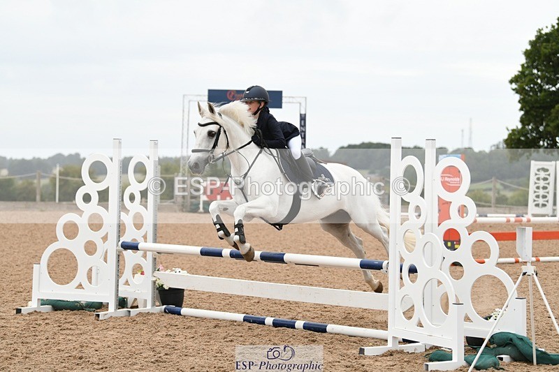 250807-104536-00319 - 80cm Round 1