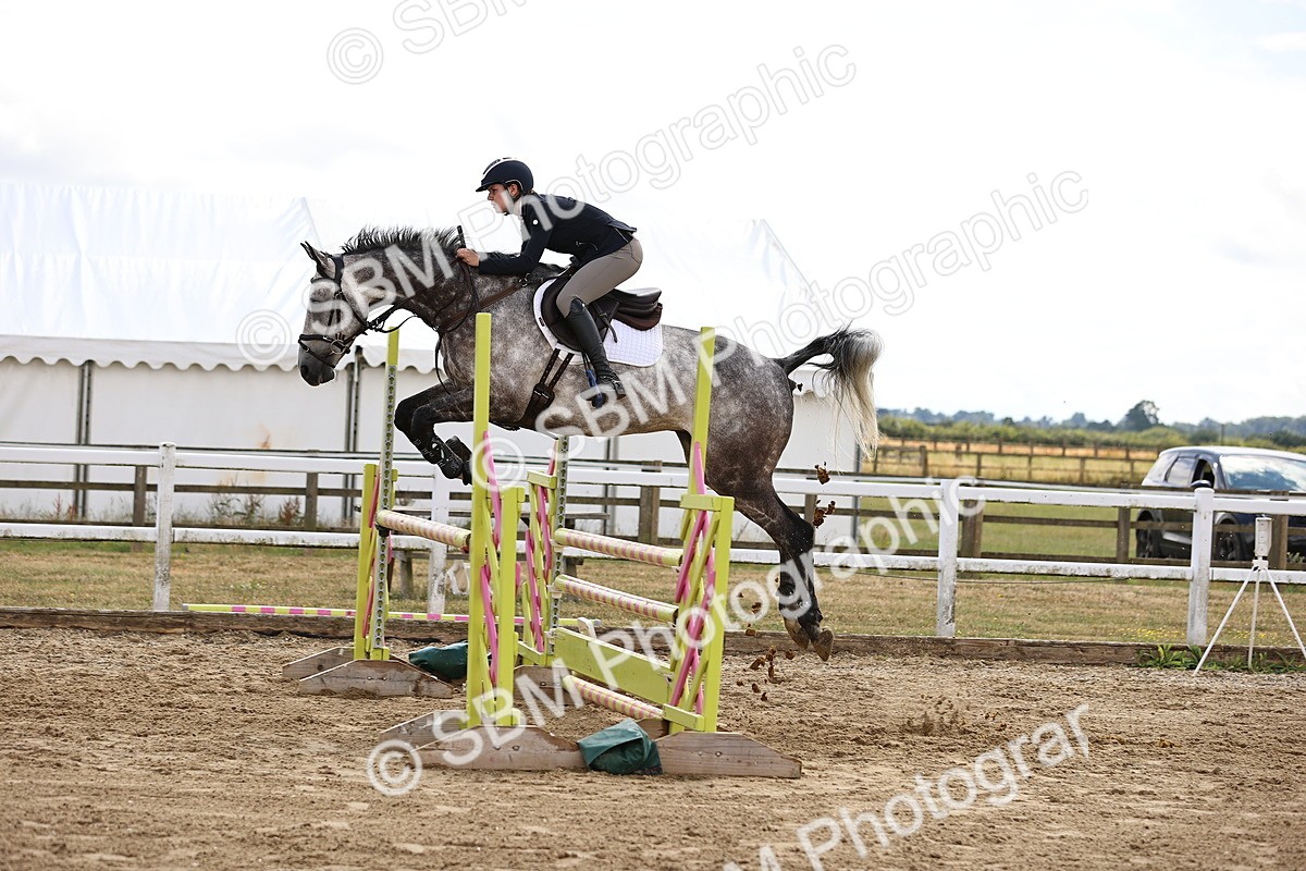 SBM_026732 - Class 13 - Senior Newcomers - 1.10m