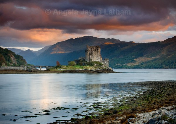 Eilean Donan red sky at night - Highlands of Scotland