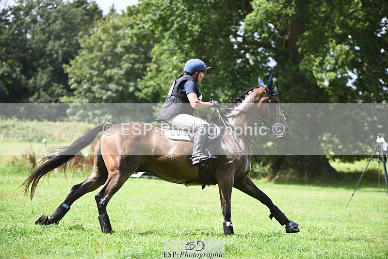 240804-120940-12644 - 321-Samantha_Lewis-KNOCKRIGG_BRONCO