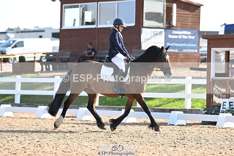 250816-091545-02874 - 078-Anna.CollinsMabon