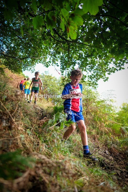 DSCF4667 - Reeth fell race age grades