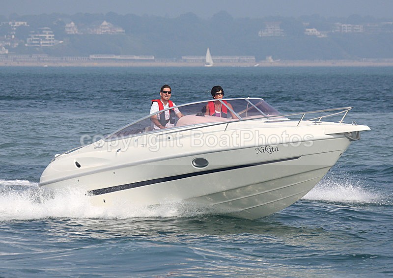 140907 NIKITA CRANCHI WT7A4245 - Motorboats - Open
