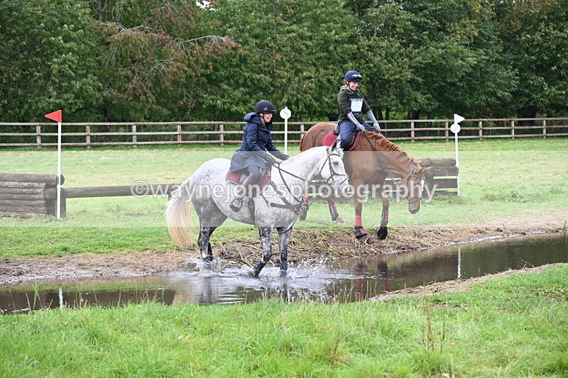 WJ6_2804 - Time at Photographer 11:01 to 11:20