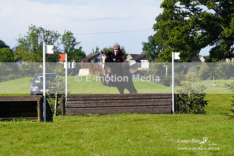  WWHT 031021 521 - WWEC Novice Restricted (0.80m) 18/10/20