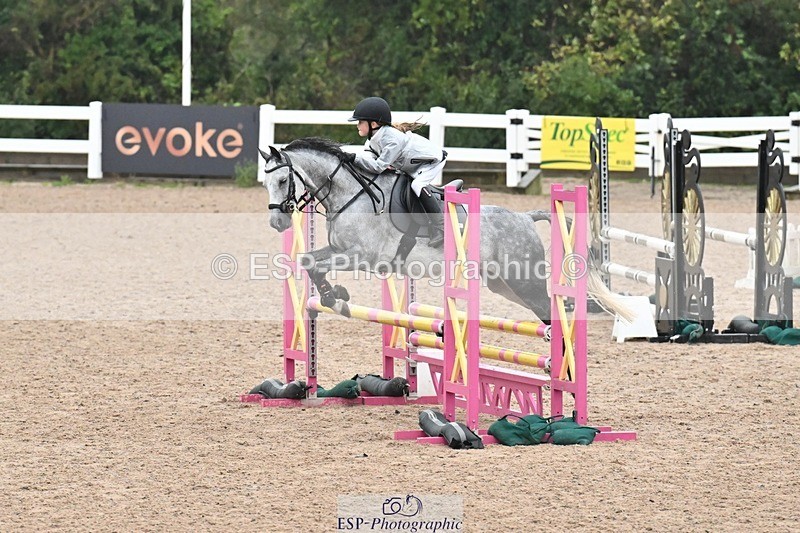 250920-142536-01692 - Cls 32 Stepping Stones