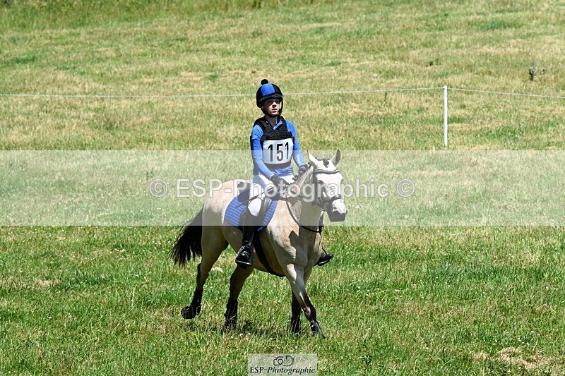 240629X-133957-3746 - 151-Issy_Baldock-CREGGS_DUN