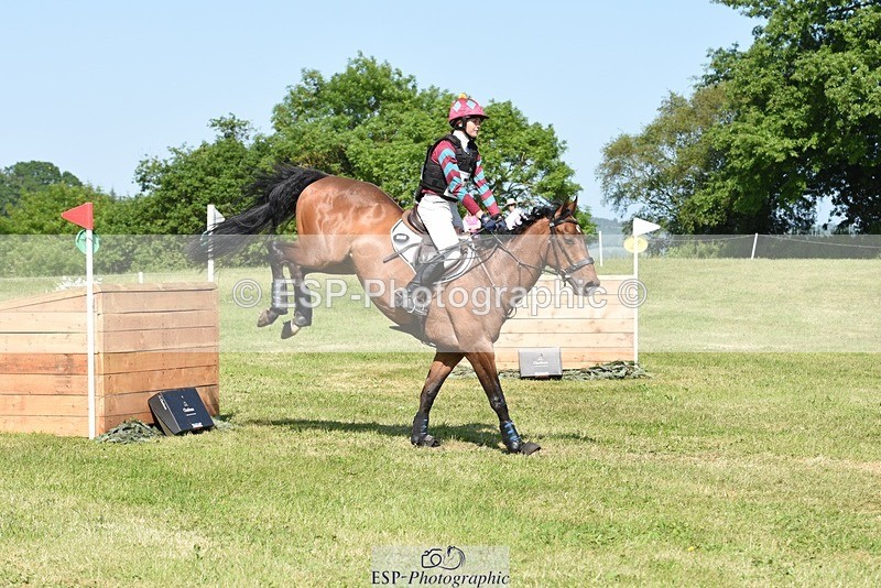 230527-155802-12310 - 373-BENGAL_LORE-Pippa_Taylor-XC