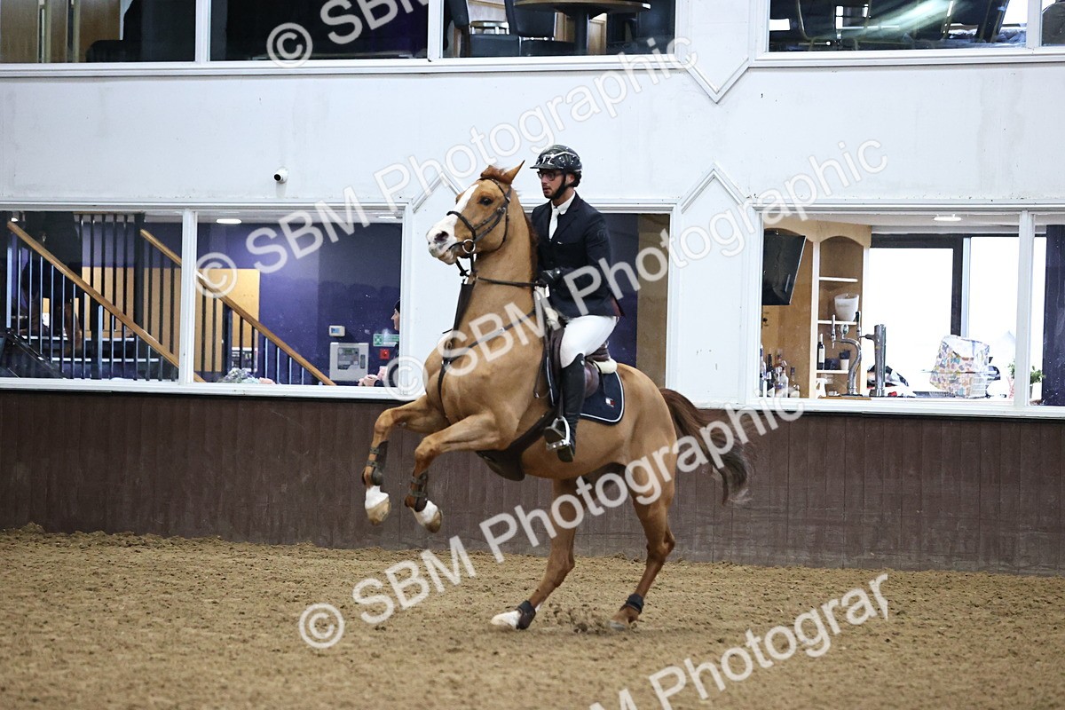 SBM_2238 - Class 8 - Nupafeed Supplements Senior Discovery/ 1m Open