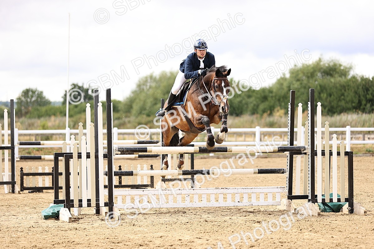 SBM_026759 - Class 13 - Senior Newcomers - 1.10m