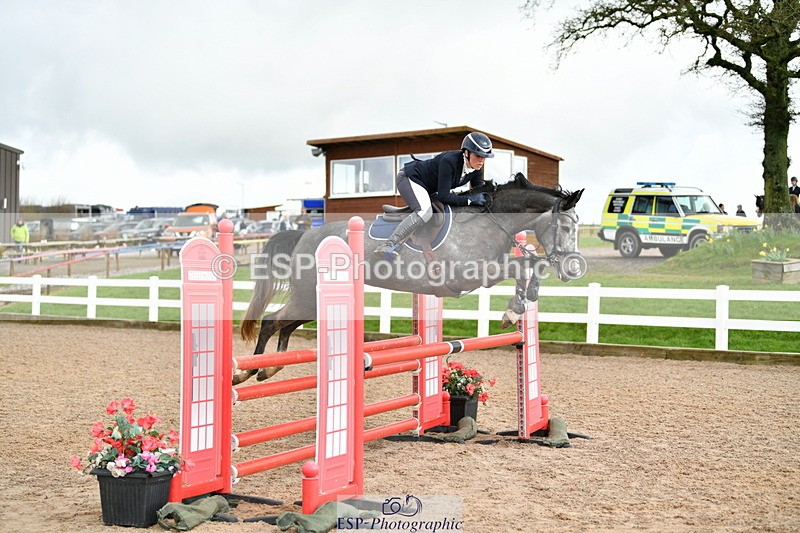 240317A-105217-05407 - Cls 31 British Novice and 90cm Open
