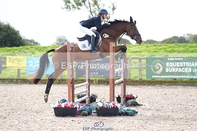 250913-102120-06141 - Cls 14 Snr Newcomers