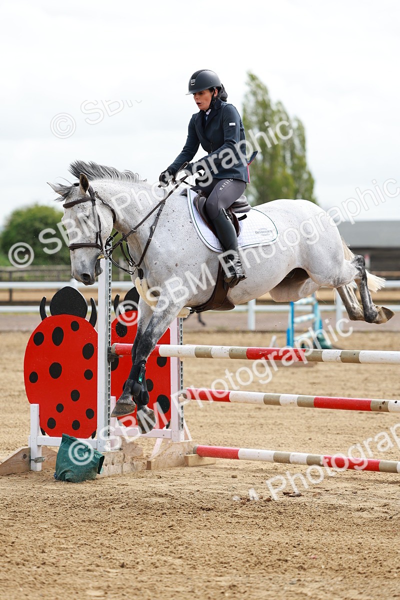 SBM_002106 - Class 9 - Senior Discovery - 1.00m