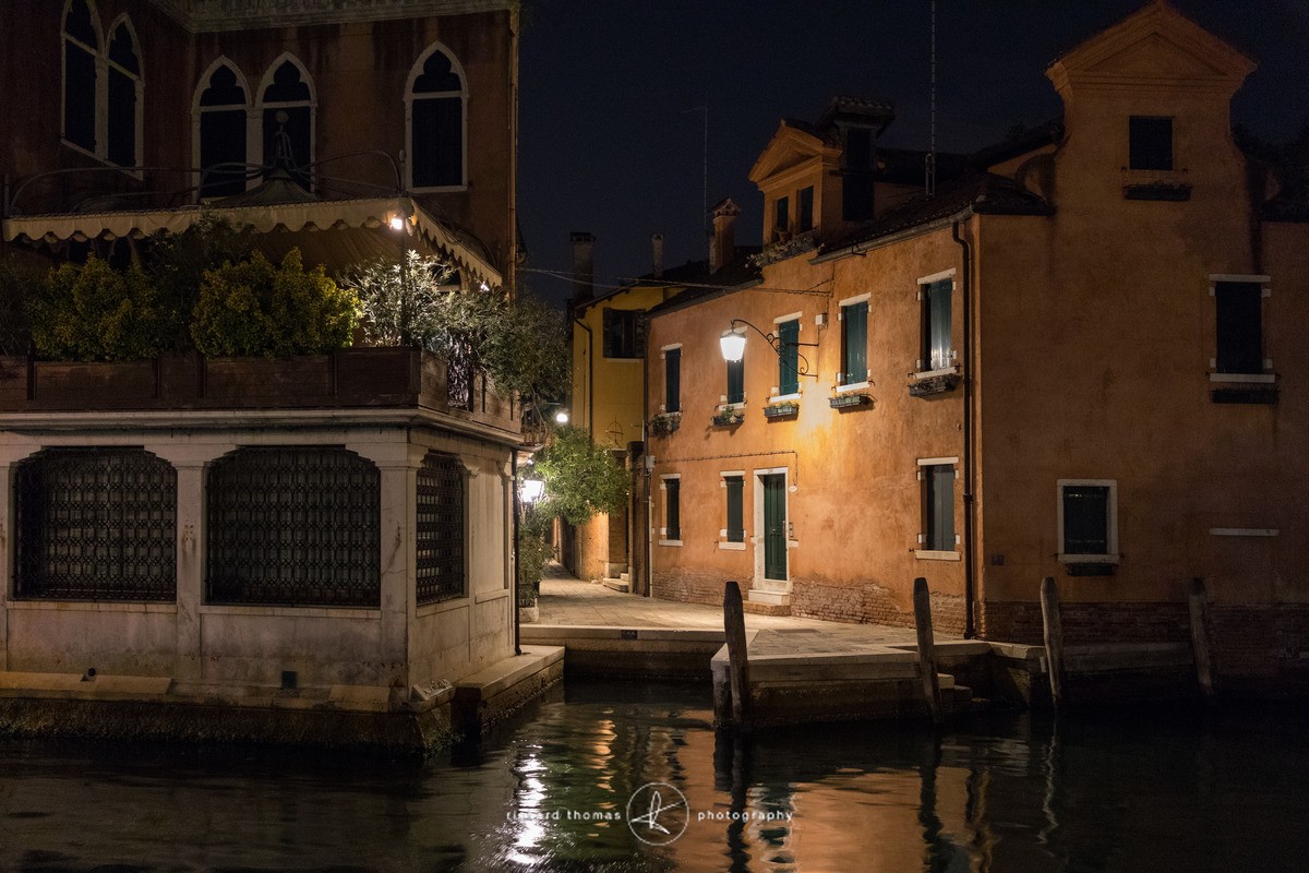 Night by the Venice canal - Venezia