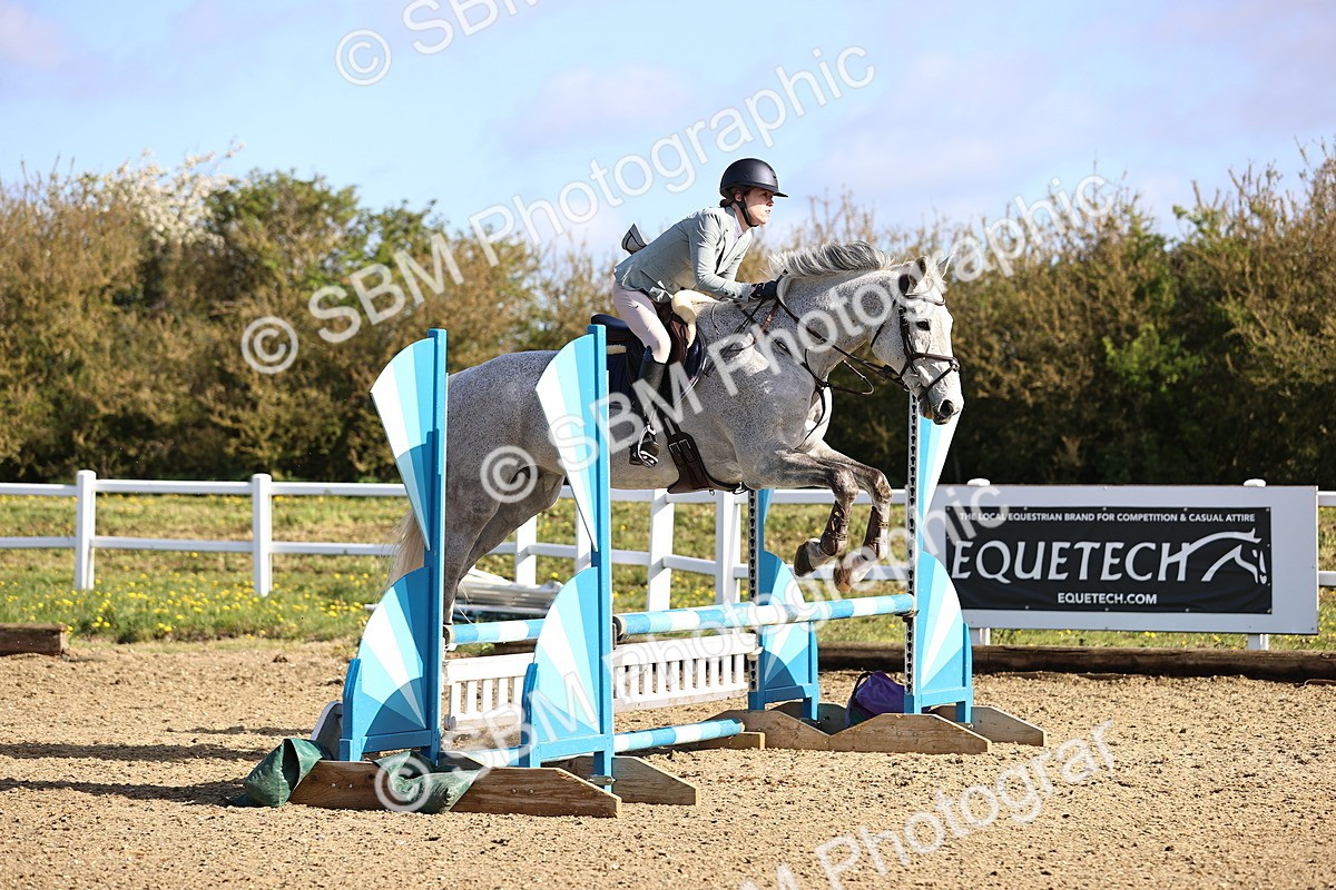 SBM_002909 - Class 14 - Clear Round