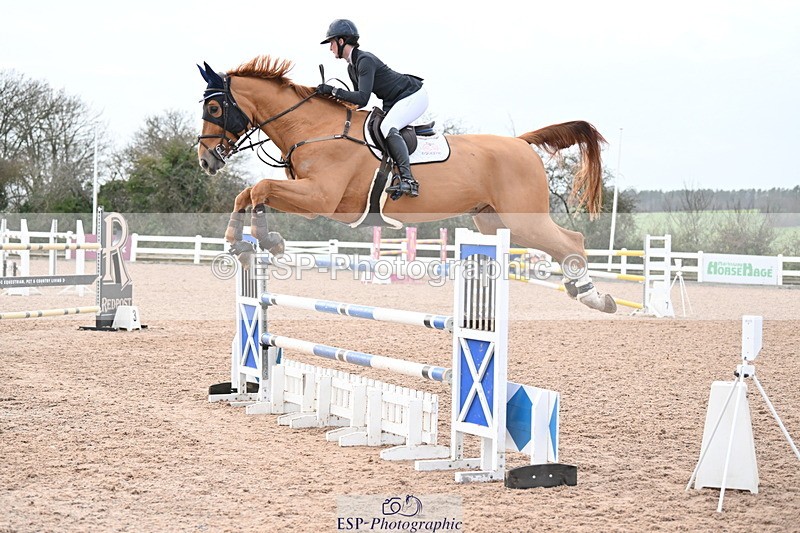 231208A-144144-01199 - Cls 7 National 1.30m & 1.40m