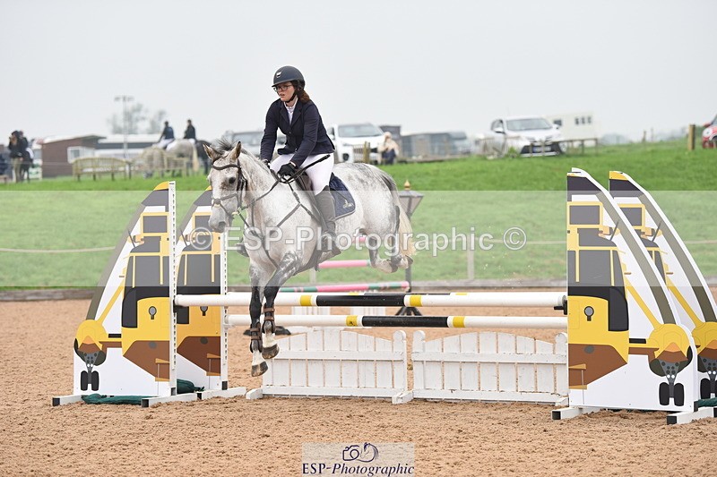 230916A-161112-05510 - Cls 18 Snr 95cm Derby