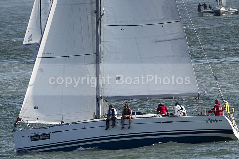 140621 Sunsail 4021 GBR4021N IOW153 - ROUND THE ISLAND - 21st June 2014