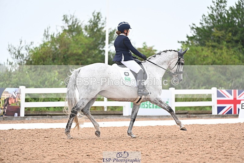 240815A-110634-00220 - 229-Jane.Phillips-Fair.duchess