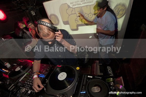 32 - Friends-&-Family @ the-roadhouse 02.05.15 (a)