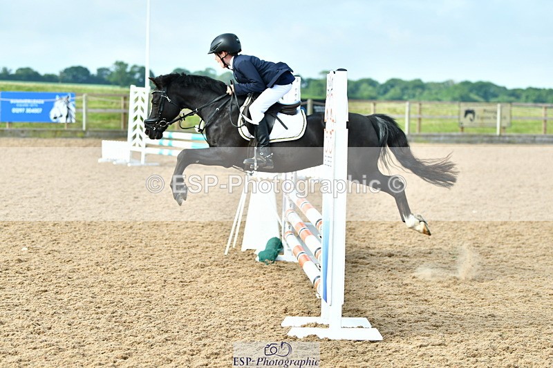 230624A-090927-00058 - Cls 36 Stepping Stones 128 & 138cm