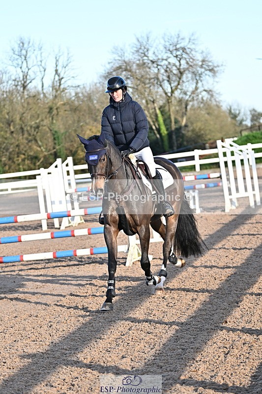 241113A-093320-00038 - Cls 01A&B Brit Nov & 90cm Open