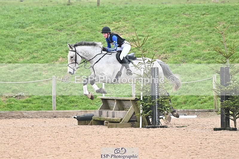 250118-135239-01344 - Cls 3A&B 90cm 13.20 to Coursewalk