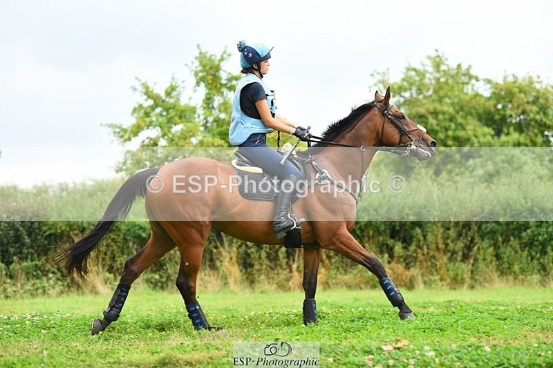 230817-130746-01986 - Kay's 1st Group - XC