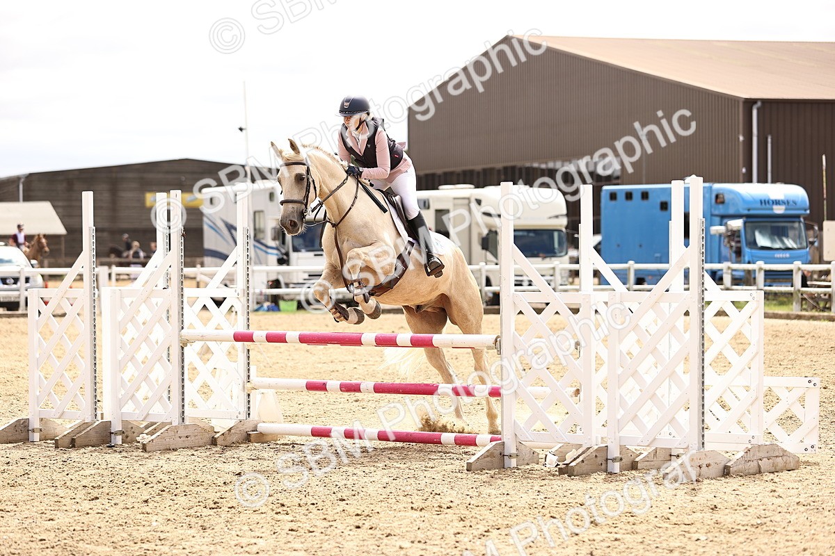 SBM_000401 - Class 3 - Senior British Novice - 90cm
