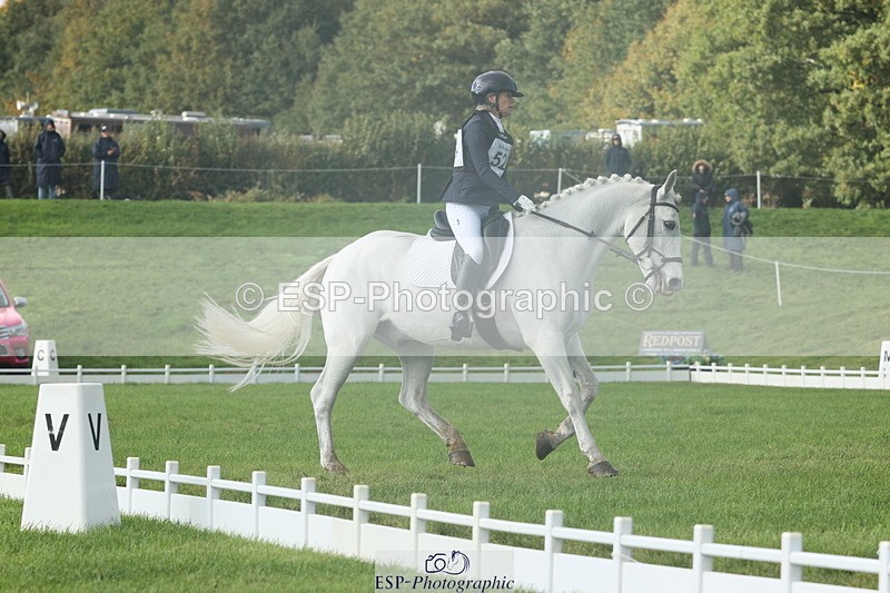 251023A-150301-05080 - G-526-Helen.Hickson