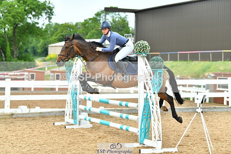 230609A-180832-02095 - Jolly Jumps Ride and Run