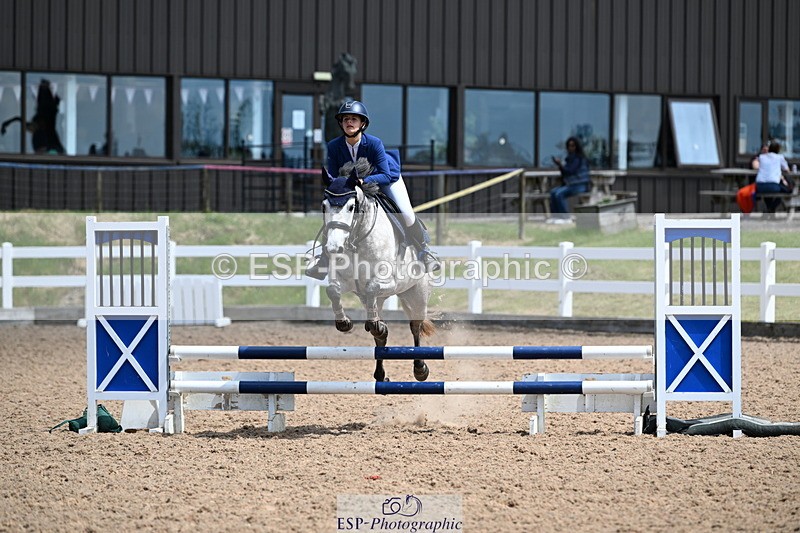 240609A-120122-04390 - Cls 23 Pony Intro 70cm