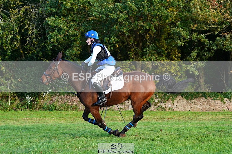 251025A-160056-21716 - G-516-Zara.Bucknell