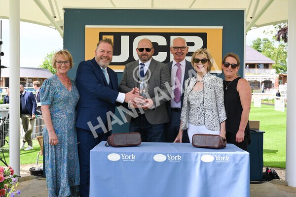 yr11062022r3-51 - Race 3 2.35pm The JCB Stakes