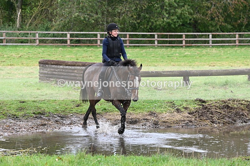 WJ6_5825 - Time at Photographer 12:31 to 12:40