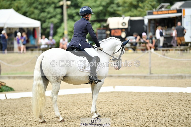 250718A-120918-01357 - 062-Emma.Lomas-Hillgarth.Bombay.Saphire