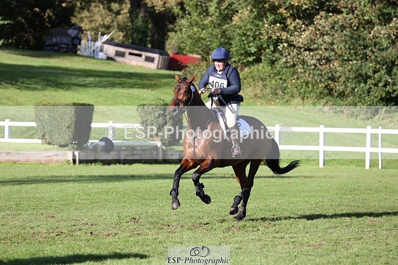 231022-151123-29661 - 406-BALLYCREEN.MILADY-Georgina.Brown-TrotUp+SJ