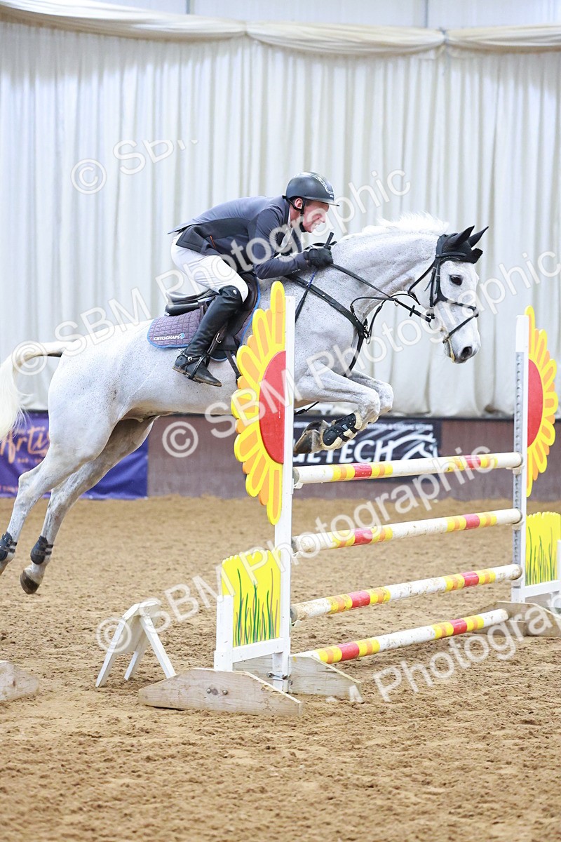 SBM_001393 - Class 4 - Senior Newcomers - 1.10m