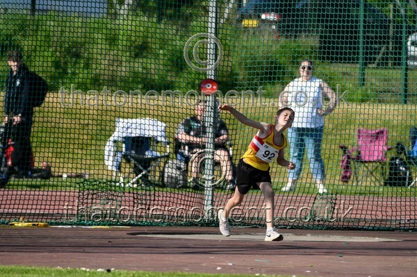 West25Sat-926417 - Field Male