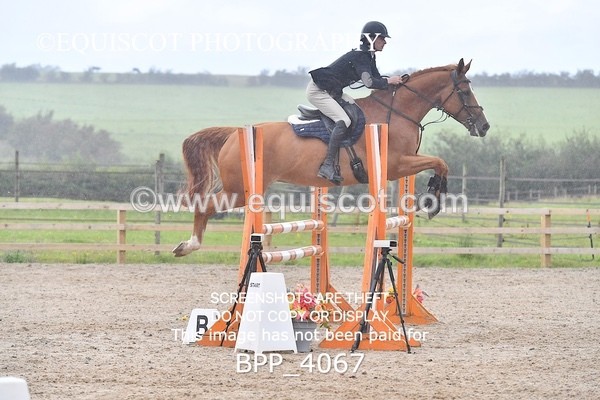 BPP_4067 - CLASS 8 Senior Newcomers/ 1.10m Open