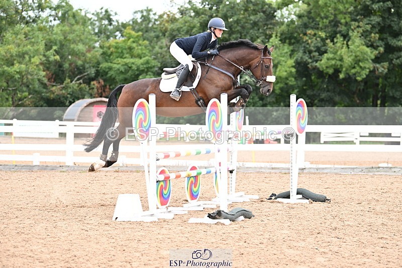 250820B-135854-00845 - Cls 6 Foxhunter and 1.20m Open