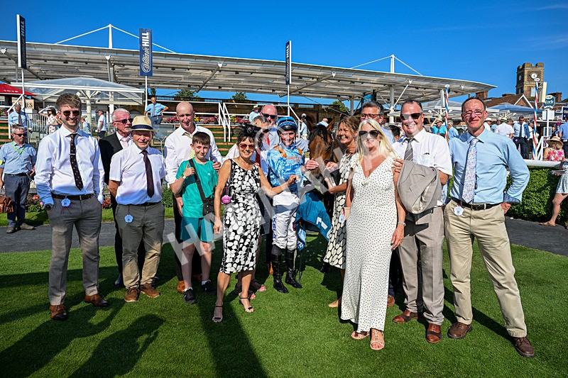 100726-Race 6-Ziggys Triton-5166 - Race 6 17.05pm William Hill Keep Your Raceday Positive Handicap