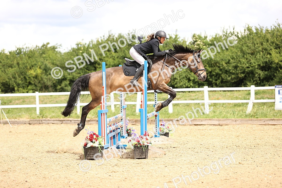 SBM_006473 - Class 16 - Senior British Novice - 90cm
